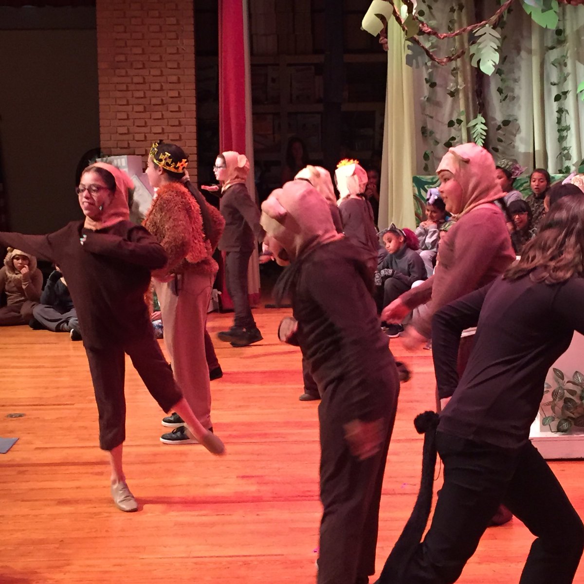 LindsayBechard's tweet photo. Mote presents: THE JUNGLE BOOK! Come see these hard working and talented students put on another great show on Friday at 6:30!! https://t.co/nQiZOFq52u