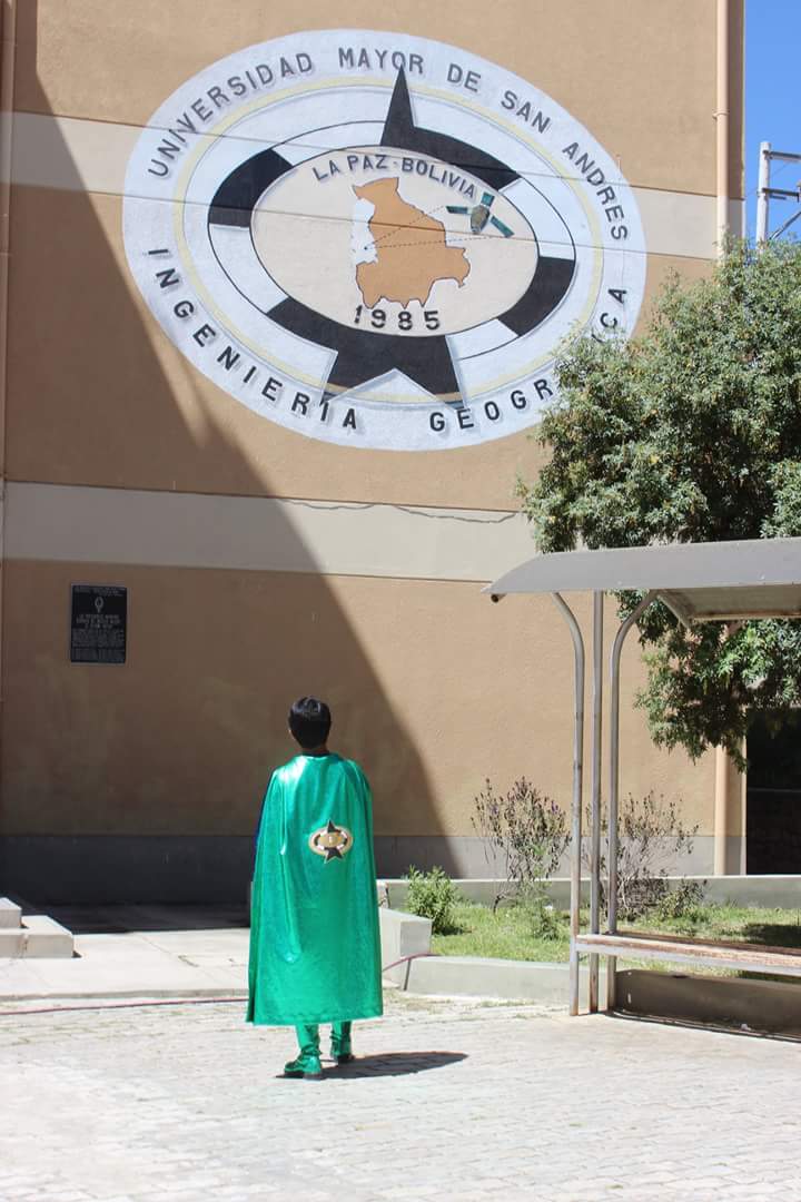 IIGEO_UMSA's tweet photo. #GeoMan el superhero de Geografía https://t.co/gZZEnxzx8z