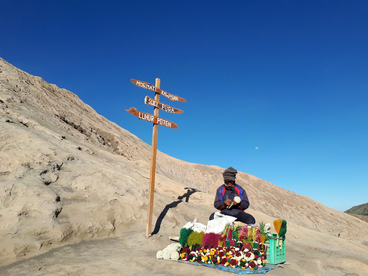 akhirkurun's tweet photo. #bpbromo #bpsolo https://t.co/Uxdh61JbzM