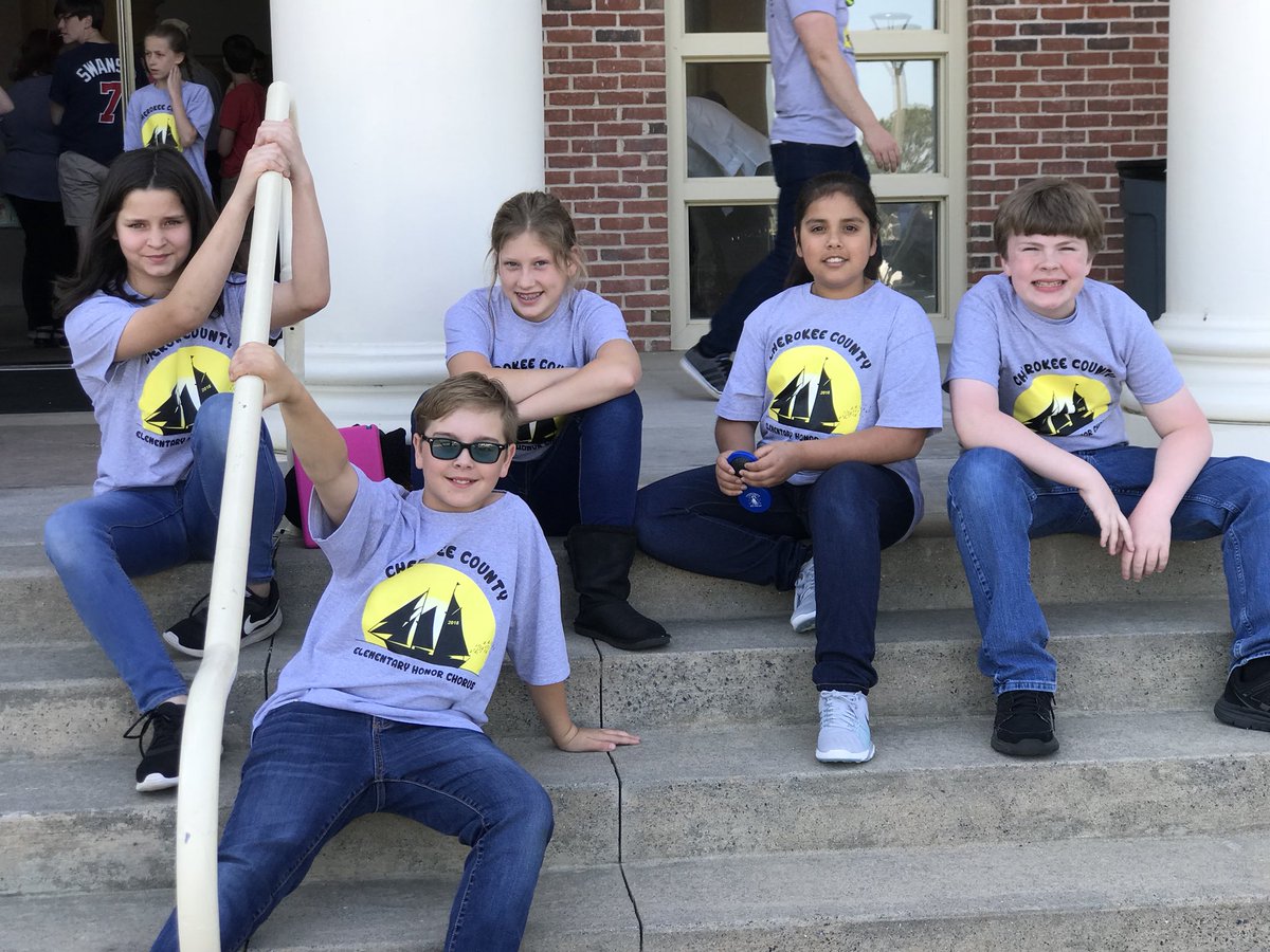 Heather Comer tweet media