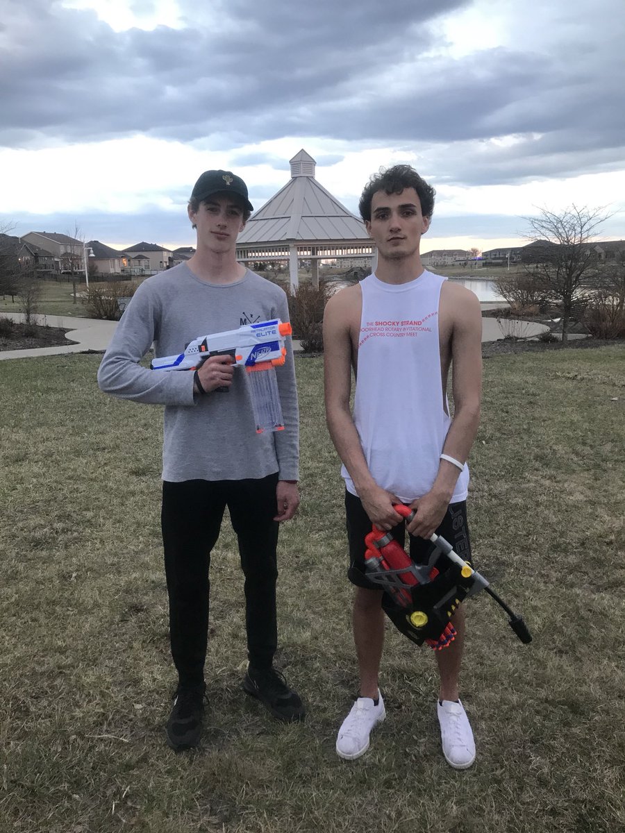 THoran__'s tweet photo. Gage is out again @spudnerf18 #team5lookalive https://t.co/wbcG65vuXC