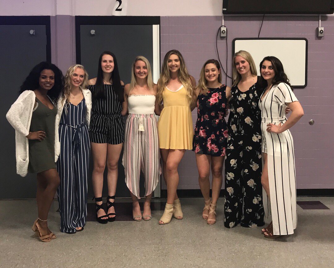 ST_cheerleading's tweet photo. Last night we celebrated the end of two incredible seasons and good bye to our seven amazing seniors. Thank you for being the best role models to your teammates. 😭#itsnotgoodbye #itsseeyoulater #RAMily https://t.co/bPSlFhgCN4