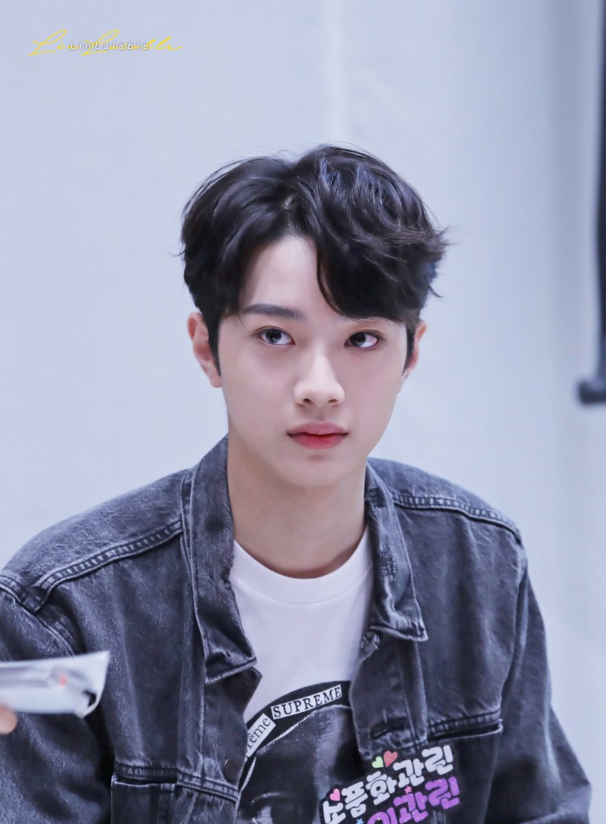 LinLaiable's tweet photo. 180428 이니슾 상영회 #라이관린
단짠단짠 https://t.co/W6heIlACa5
