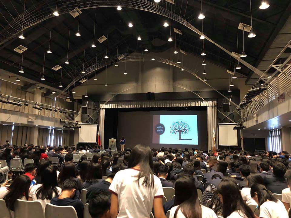 jen_padernal's tweet photo. Sharing the power of EdTech and #OneNote to the students of Lyceum of the Philippines Batangas. @OneNoteEDU #LearmMore #DoMore #BeMore @MicrosoftEDU https://t.co/PvsSiQBBXU