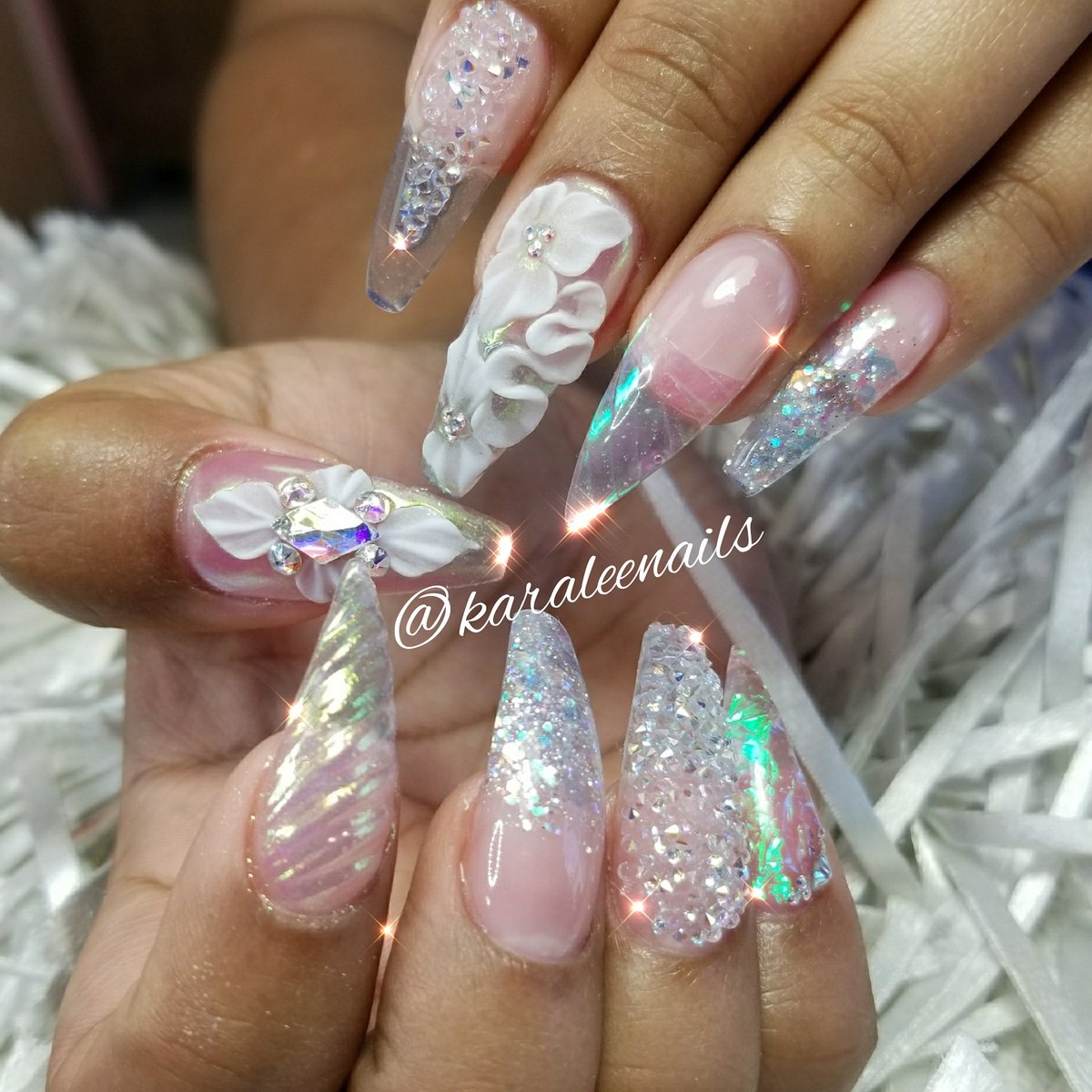 #crysyalpixies #unicornnails #3dnailart #bling <a href="/dailycharme/">dailycharme</a> @Gelish <a href="/nailsmag/">NAILS Magazine</a> <a href="/NailproMagazine/">NAILPRO Magazine</a> <a href="/CNDWorld/">CND</a> @youngnails1