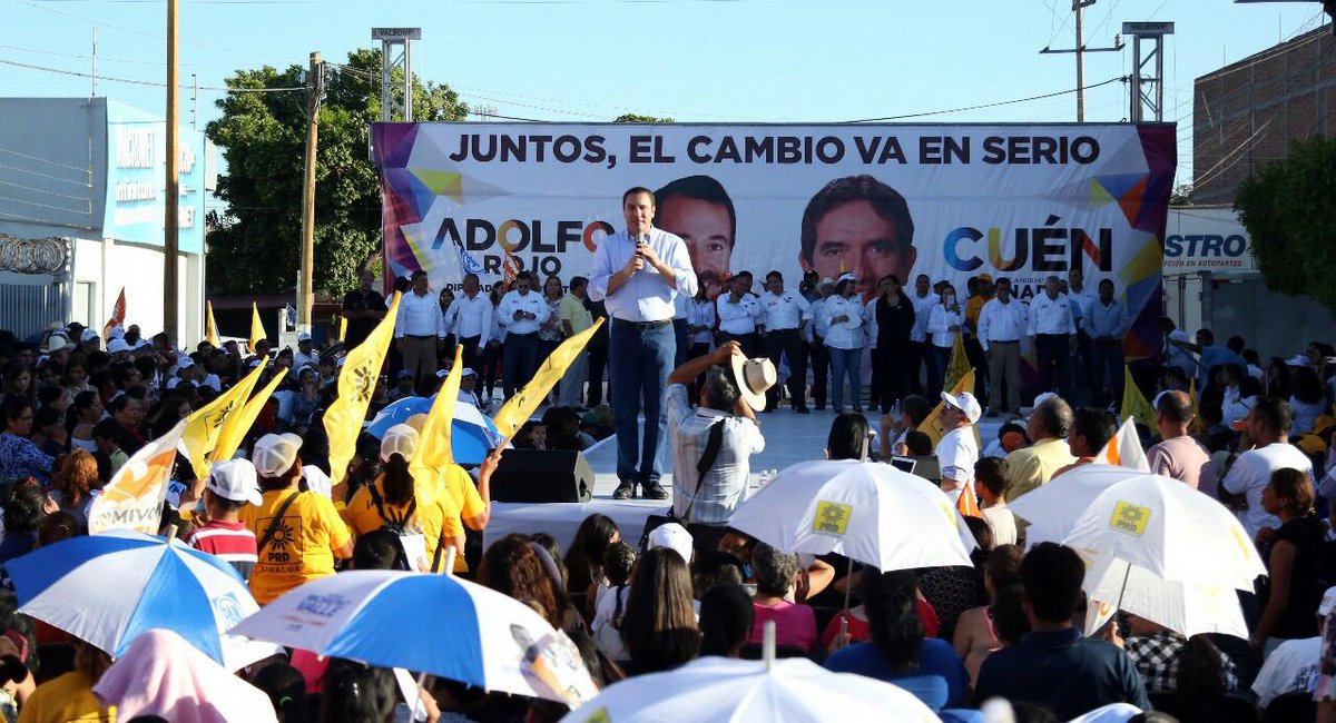 MARCOLIZARRAGA's tweet photo. "En Sinaloa tenemos a ciudadanos destacados como @MelesioCuen y @AdolfoRojoM, quienes desde el Senado y la Cámara de Diputados impulsarán los cambios que México necesita: @RafaMorenoValle".

Moreno Valle en #Sinaloa🇲🇽 https://t.co/TrooA7KsHr