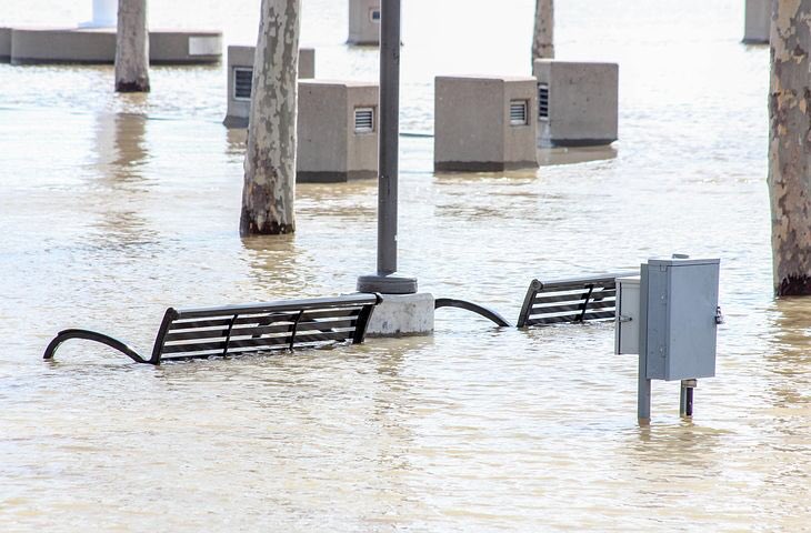 Nicholaswint's tweet photo. Flood water is on the rise! #letstestfiaas https://t.co/NgBEkz0M1J