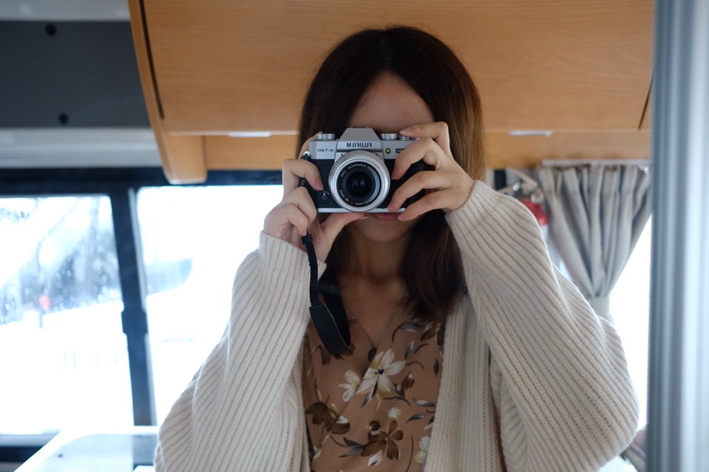 KatieyoYang's tweet photo. Pick up our camper van
Small but compact!
キャンプカーをピックアップしました!日本の1Rタイプのお部屋に似ていませんか?笑 コンパクトだね!
取到车啦~房车虽小,五脏俱全😆
#newzealand #Christchurch #roadtrip #campvan #campervan #ニュージーランド #キャンプカー #クライストチャーチ https://t.co/nkC8HFqLuF