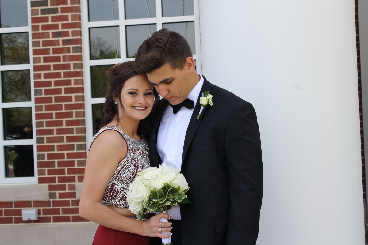 ___teague's tweet image. Shoutout to this girl right here. She’s always by my side through all the dumb shit that I get myself into. Thank you for always pushing myself to be the best I can be. Thank you for dealing w my bs. Thank you for being you. I love you ❤️