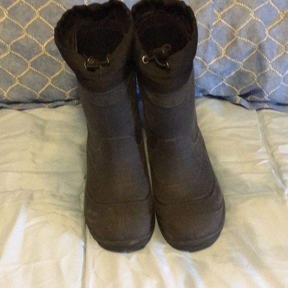 EpiphanyShop's tweet image. So good I had to share! Check out all the items I'm loving on @Poshmarkapp #poshmark #fashion #style #shopmycloset #merona #kamik: bnc.lt/focc/Cp8VFvDeBM