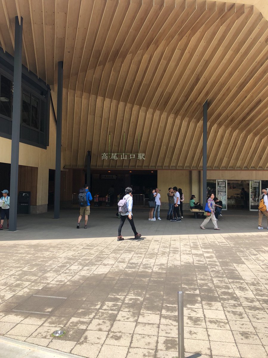 血が騒ぐ。