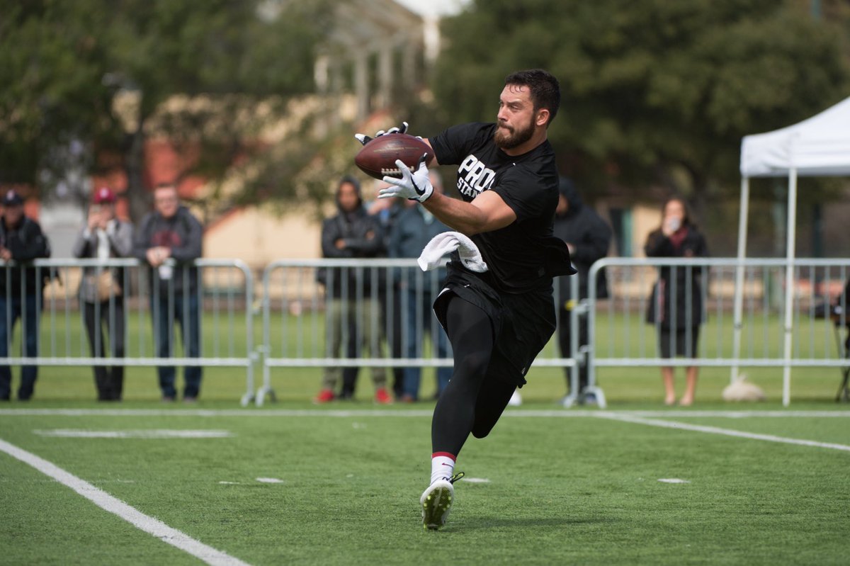 maeubanks's tweet photo. Not all heroes wear capes. While QB @ryanburns16 trained intensely at TE/LS this offseason toward his goal of playing in the NFL, he also threw at #StanfordSpringBall practices when our QBs were depleted. So proud of Ryan to earn his shot at @Jaguars rookie camp!

#StanfordMan🌲 https://t.co/sHwlO6S2a6