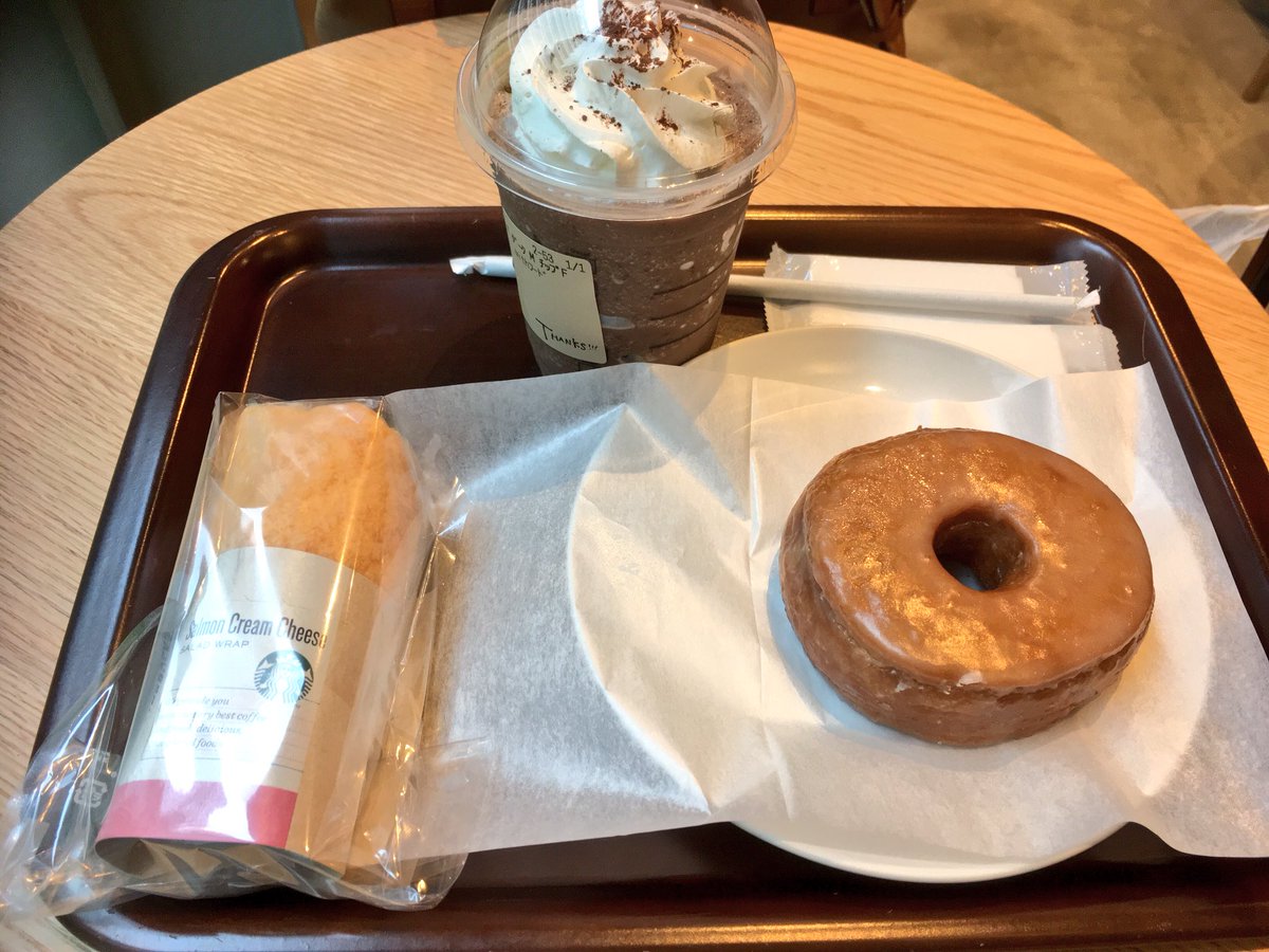 新宿で、昨日食べ損ねた晩御飯分朝ごはんを食べ(笑)
新宿から歩いて明治神宮おさんぽ→スポーツナロさんへ@naro376 ✨明治神宮からナロさんのお店めっちゃ近かった(*´◒`*)マイナスイオン
キャリー預けてこれから友達と遊んでき…