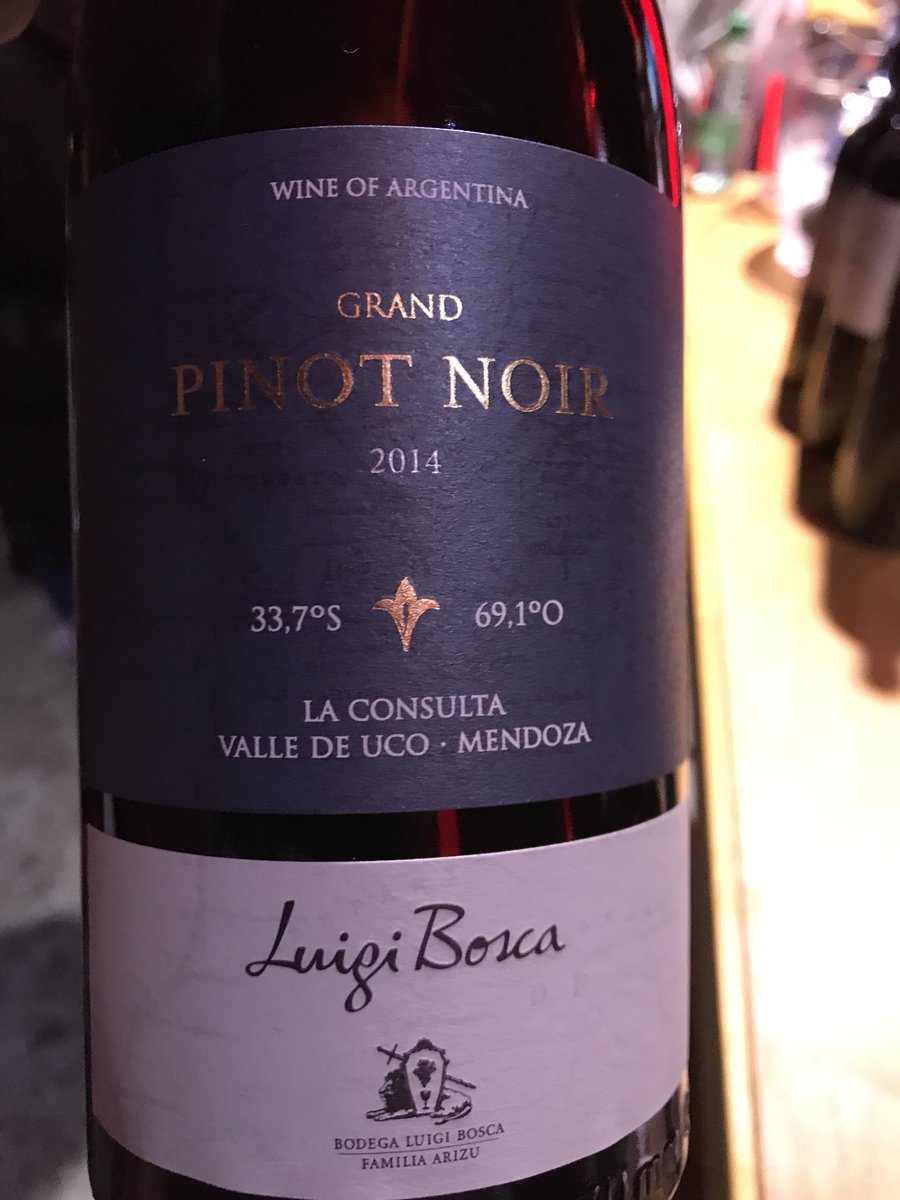 diazknel's tweet photo. Sorpresas que modernizan las líneas de @LuigiBoscaBodeg #EnjoyMalbec #WineHackaton https://t.co/q0dOo7bpAK