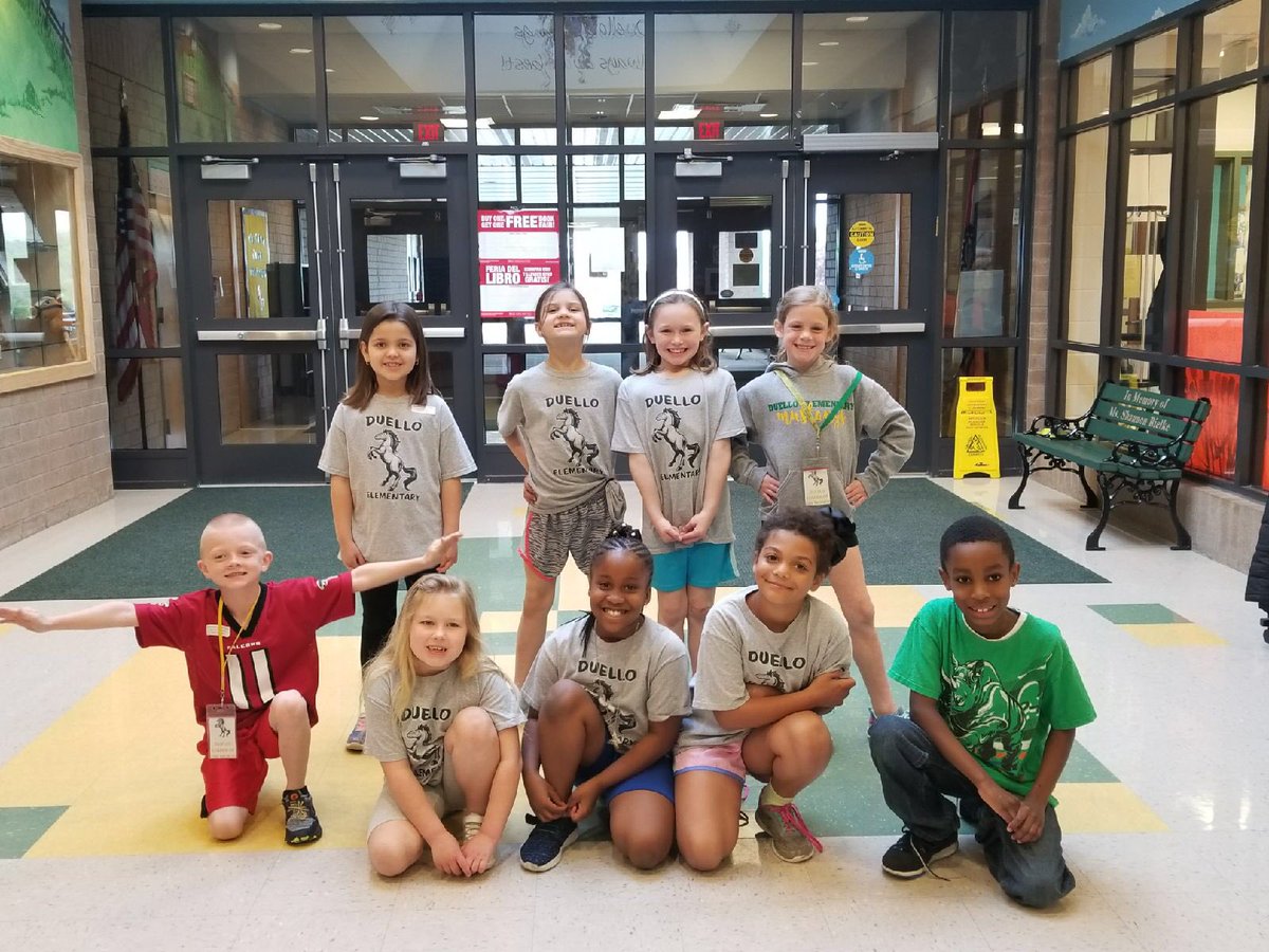 EarlyLearningDr's tweet image. Second Grade Leaders of the Month #duellolearns #duelloleads