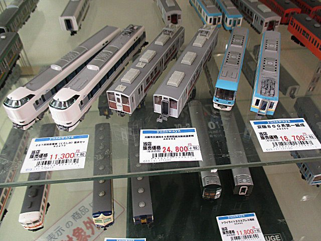 ユザワヤ 公式 神戸店では鉄道模型関連商品の処分セールを行っています 最大半額にてご奉仕中 商品は早い者勝ちです ぜひお越し下さい 詳細は神戸店まで ユザワヤ 鉄道模型 Nゲージ 鉄道