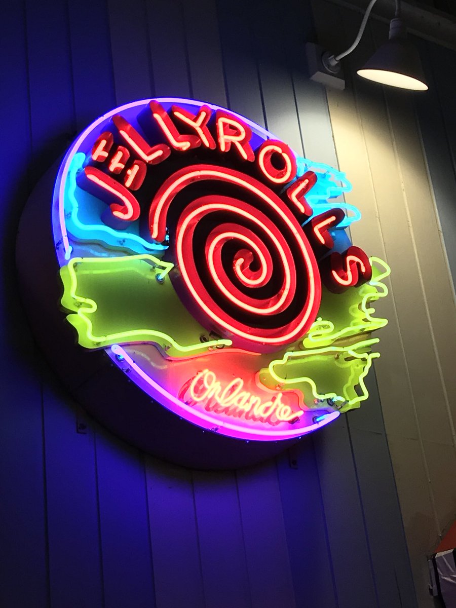 SJGarrido's tweet photo. First night in Orlando done with food and drink on Disney’s Boardwalk and a visit to JellyRolls - definitely #attractionpacked https://t.co/2pGFK2scsl