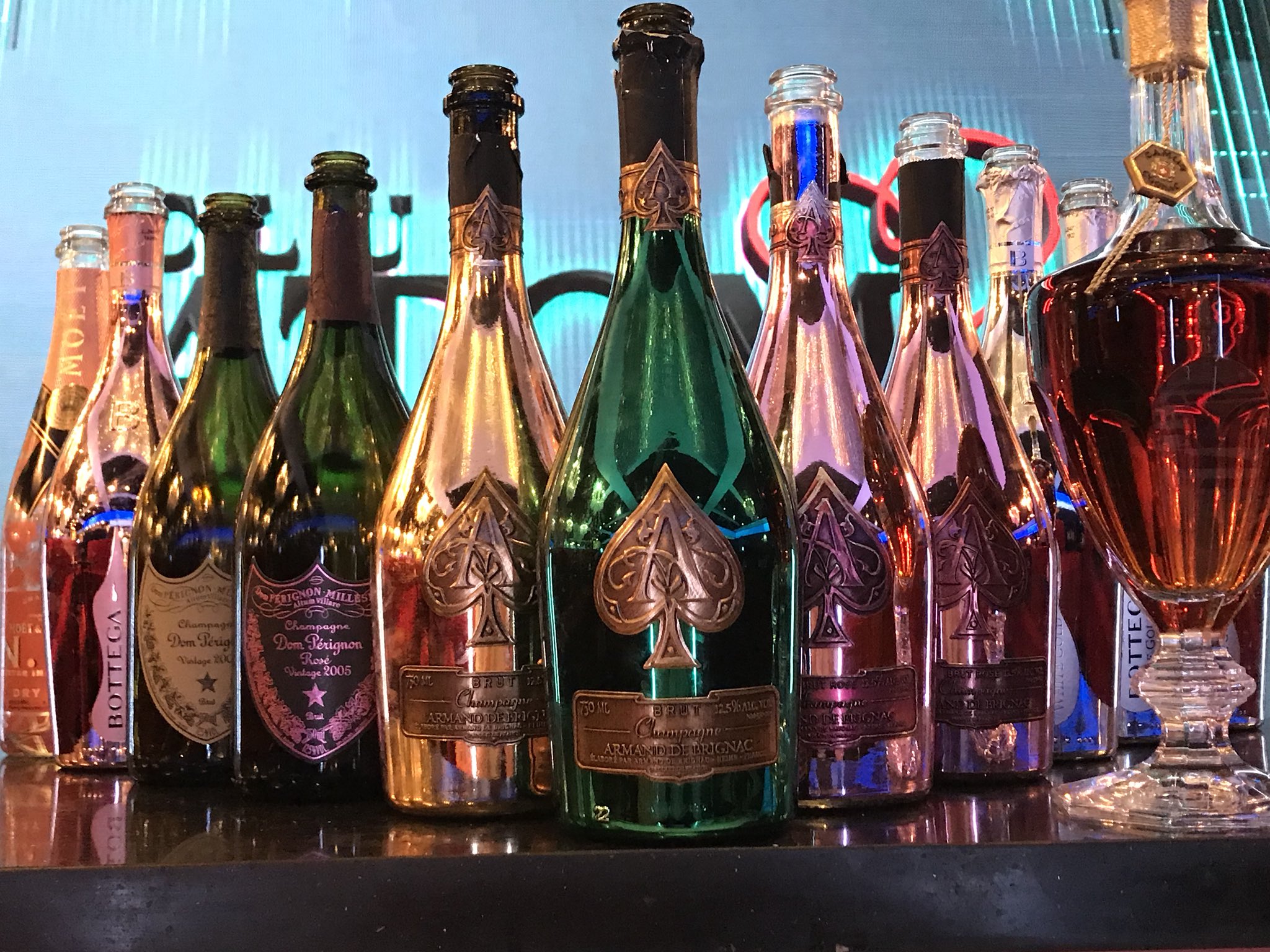公式】ATOM 梅田店 アトムグループ on Twitter: