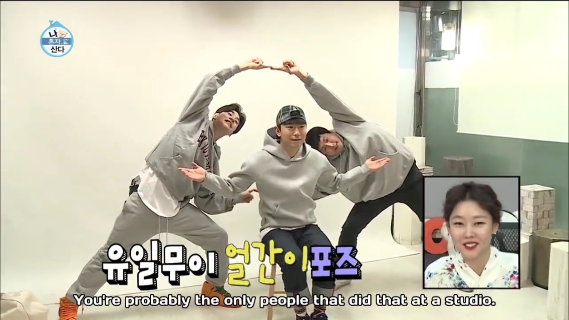 MichHiiELF's tweet photo. The three idiots of The Rainbow Club in the show βI Live Aloneβ, and Henry is one of them. ππ I look forward to see more hilarious and heartwarming moments with them! #SuperJunior #HenryLau #ILiveAlone #Kian84 #SiEon https://t.co/qEhDCSq08W