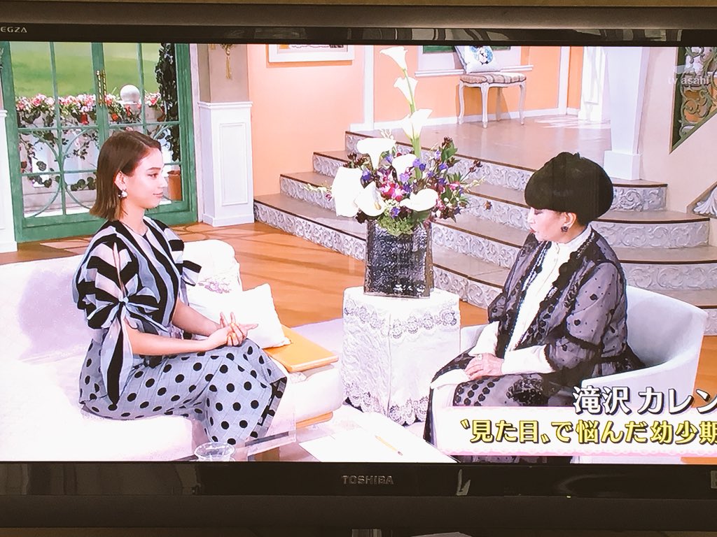 抱腹絶倒の神回 滝沢カレンさん 黒柳徹子さんの 大怪獣バトル 勃発で ボケ対ボケ 人類にはまだ早い と話題に 徹子の部屋 Togetter 抱腹絶倒の神回 滝沢カレンさん 黒柳徹子さんの 大怪獣バトル 勃発で ボケ対ボケ 人類にはまだ早い と話題に 徹子の部屋 Togetter