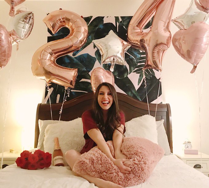 TW Pornstars - Taylor Feingold. The most liked pictures and videos from