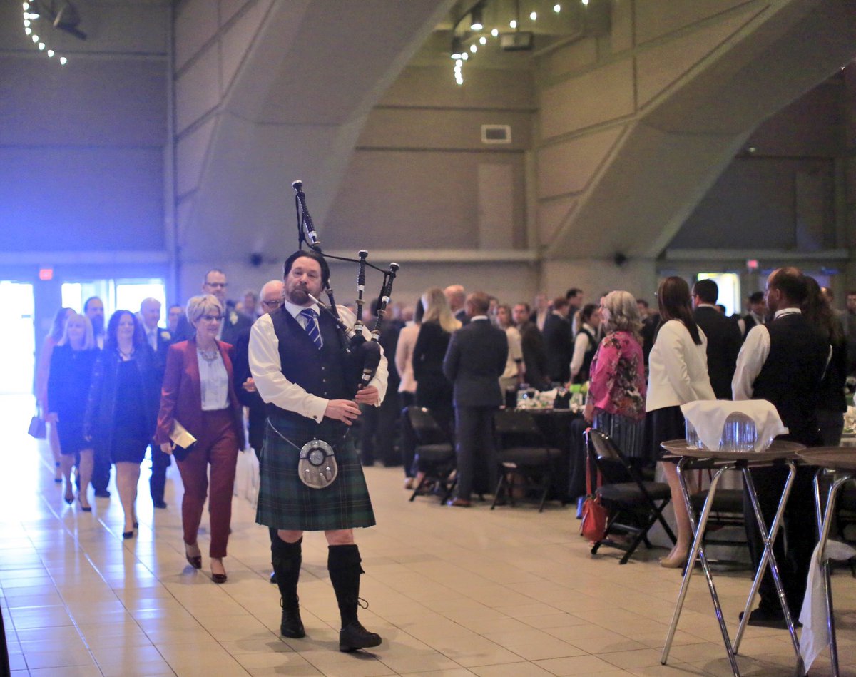 SMandel_AB's tweet photo. Inspired by the up and coming business leaders at the @JA_NorthAlberta #AB Business Hall of Fame event in #yeg tonight. #ABHOF2018 #abbiz #abparty #ABpoli https://t.co/1WrNECamlW
