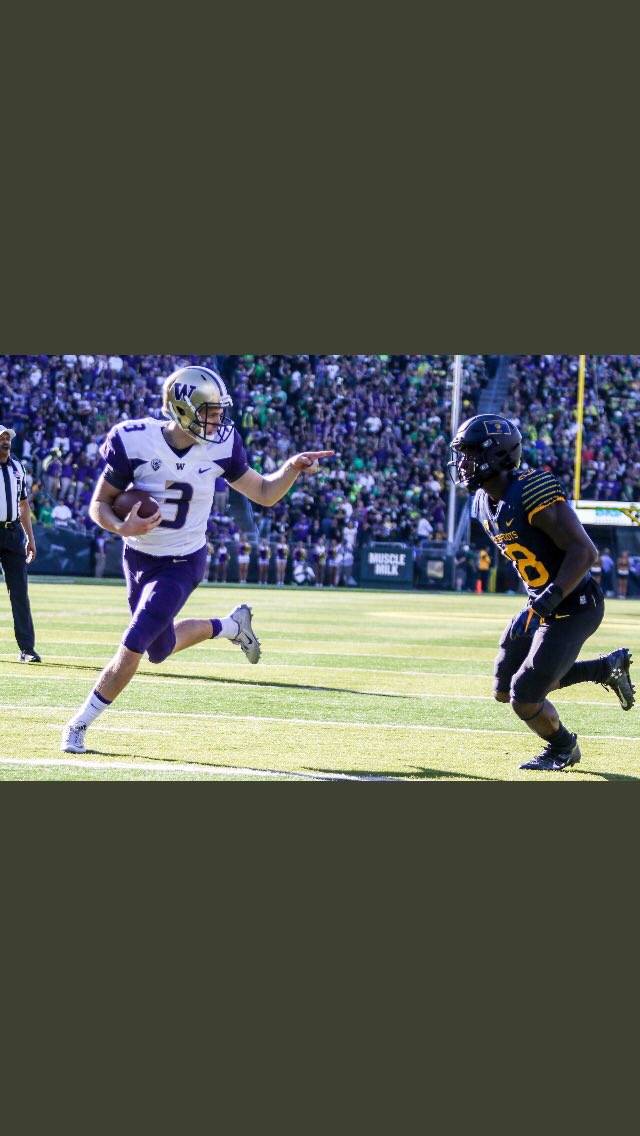 Barstool Sports on Twitter "Baker Mayfield looking fresh. Own the quilted hoodie viva ️ https