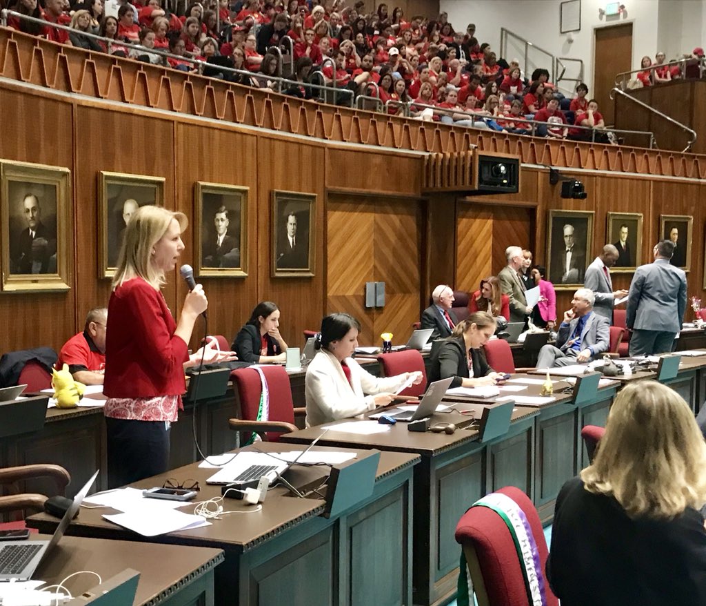 AZHouseDems's tweet photo. Rep. @KelliButlerAZ on her #HB2659 amendment to prevent Kidscare enrollment freeze. “This puts control back in the hands of the legislature. We should be able to decide if Arizona children need KidsCare, regardless of the federal gov’s reduced reimbursement for it.” #AzBudget https://t.co/jMHpBsc1m0