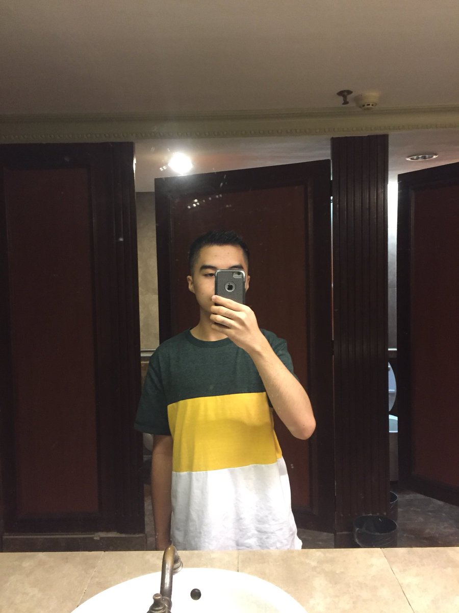 mont_gio's tweet image. Part 2 hotel comfort room selfie #comfortroom #selfie #latepost