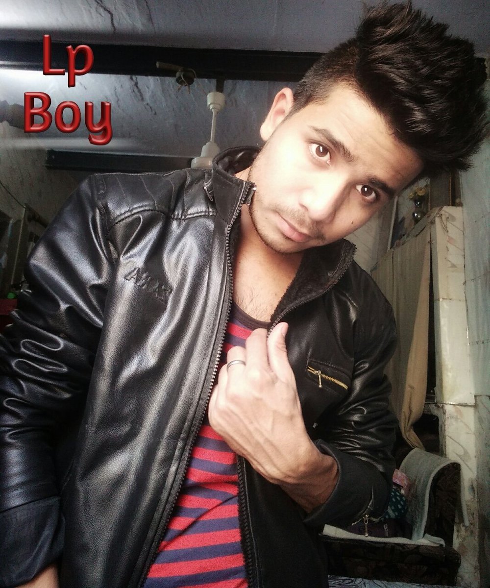 Apna apna style hai😜