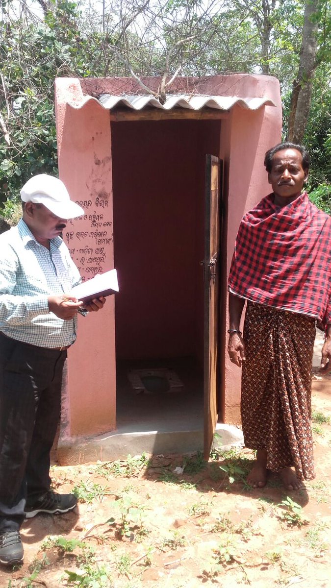 Verification of IHHL by JE in Pathapur GP of Banki Dampada Block under Cuttack District. #ZSBP #SwachhBharat #SBMOdisha <a href="/Cuttack_zsbp/">Swachh|Cuttack</a> <a href="/sbmodisha/">SBMODISHA</a> <a href="/swachhbharat/">Swachh Bharat Mission - Grameen</a> <a href="/paramiyer_/">Param Iyer</a> <a href="/tatatrusts/">Tata Trusts</a> @roopamishra77 <a href="/PRDeptOdisha/">Panchayati Raj and Drinking Water Department</a> <a href="/DivyangWaghela/">Divyang</a> @odisha_zsbp