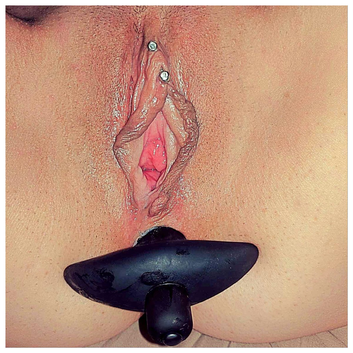 jmor2010's tweet photo. #asswednesday is her favorite! Tell us about your anal fantasies!
#NGOT #MILF #SoMilfySquad #hotwife #slutshavemorefun #buttplug #SoMilfy #wife https://t.co/v6R4xEXn9L