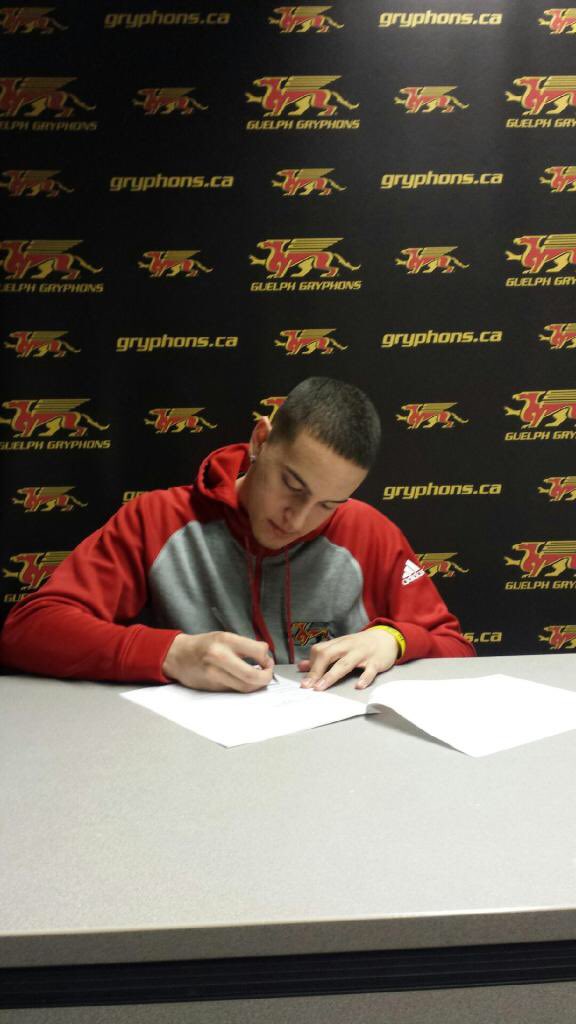 UofGMbball's tweet photo. Excited about our new rookie @Pablo_Villa9 making it officially official#gryphonpride#fam#hardwork https://t.co/JrwkgJLtO7