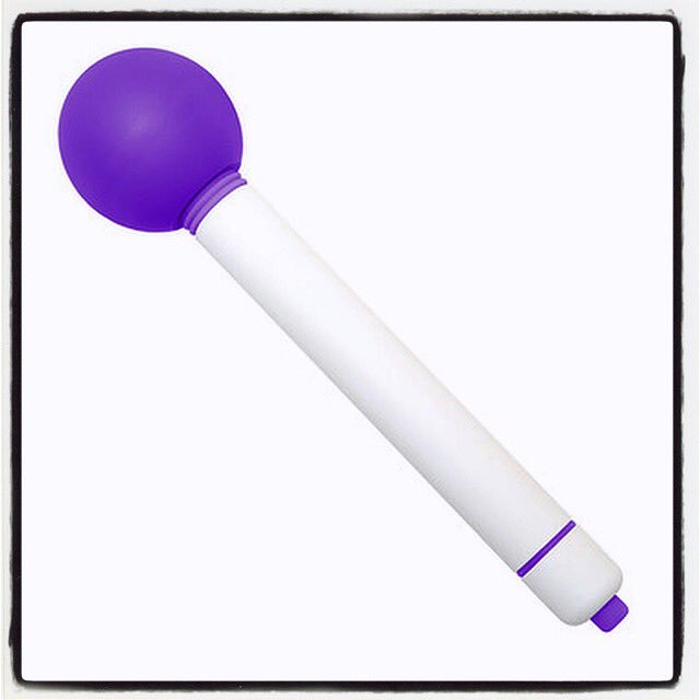 .@RockCandyToys #LalaPop #Lollipopshaped #Silicone #Vibrator #JellyBean #Purple #powerpopping #siliconehead #lollipop #classic #candyfavorite #sensual #scientists #yummy #pleasure #erogenouszones #slendersize #balltipped #discreet dallasnovelty.com/rock-candy-lal…