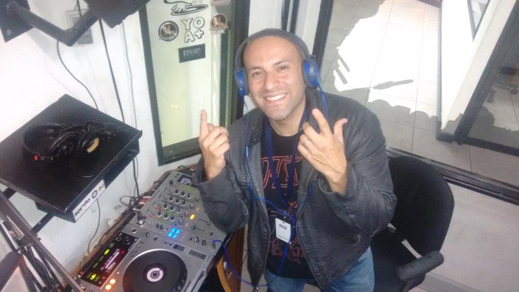 #6AñosElectroSpace Gracias <a href="/djfrancisdavila/">Francis Davila</a> por ser parte de estos seis años de <a href="/electrospace94/">Electro Space</a> por <a href="/lamarca941/">La Marca 94.1 FM</a>