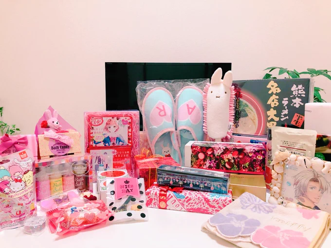 遅くなりましたが、りぼん☆みらいフェスタ2018の思い出をブログにアップしました?長すぎて4つに分けたよ!笑お暇な時に読んでやってください。

https://t.co/EUr5PO6HTK

幸せな時間を本当にありがとうございました〜!!?✨
#りぼんみらいフェスタ2018 