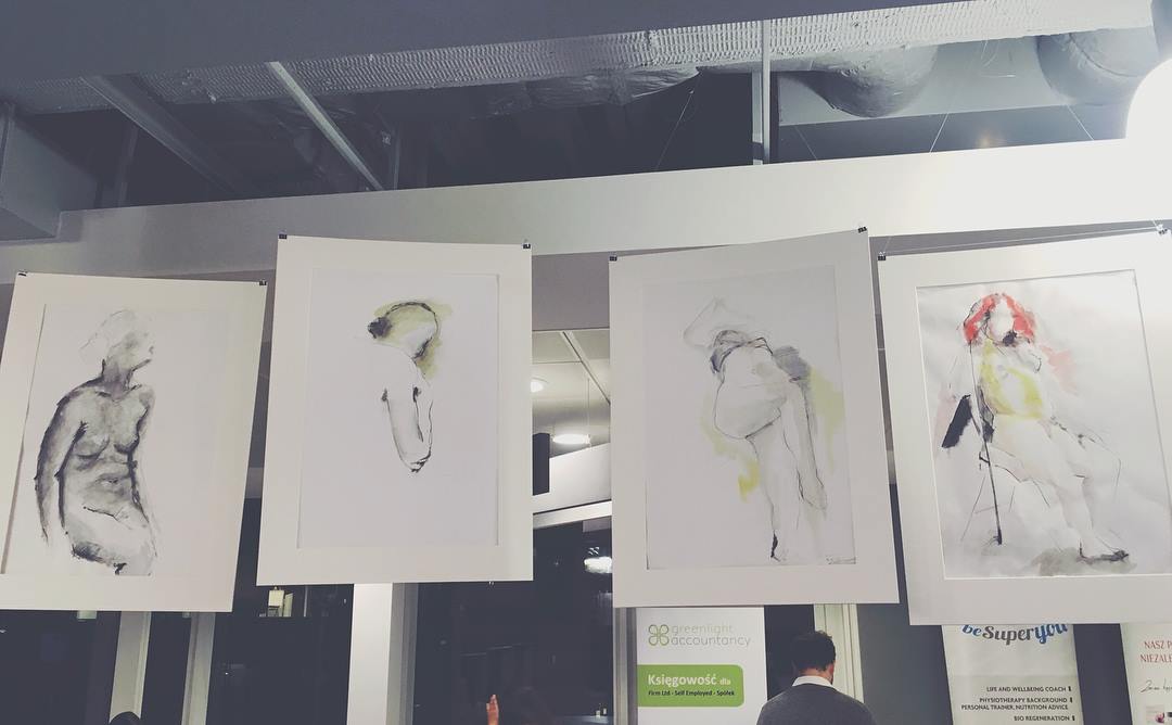 ArtVanguard's tweet photo. thank you @corina_bibere, @OlgaGerke, @EverymanGallery &amp; Kristina Zvinakeviciute for lending your beautiful pieces to hug us all at IWD event by @EuropiaMcr last night. I was so proud to be the spokeswoman for your #art ⚪️here’s to everyday being a day of women! #european #mcr https://t.co/KxKyntIlo3