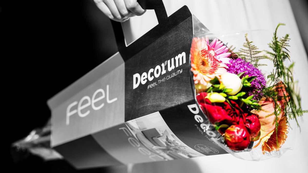 jeroendeco's tweet photo. Onderweg naar wenen let’s promote #decorum #flowervision https://t.co/F0eJnXQszc