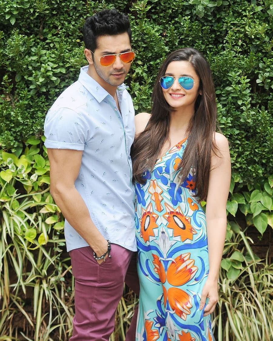 THEOFFICIALB4U's tweet photo. A beautiful #throwbackpicture of @Varun_dvn and @aliaa08 https://t.co/tZvPJhkbof