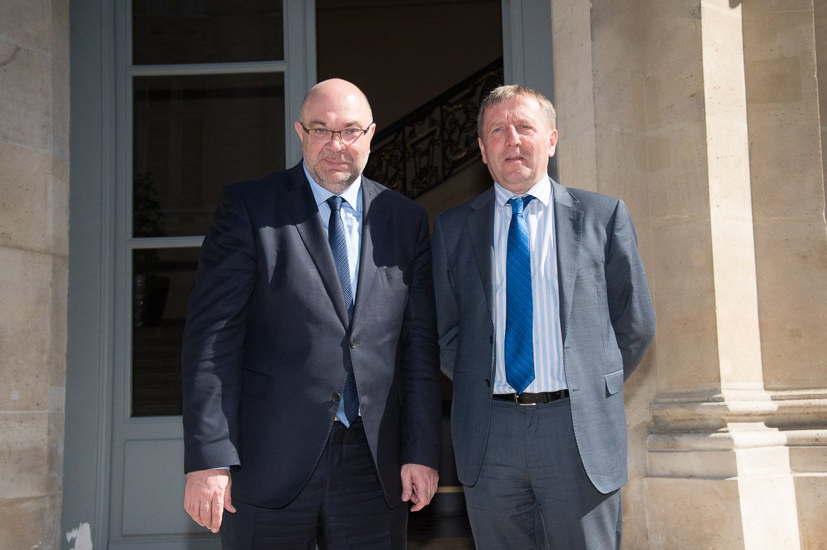 Entretien avec mon homologue Irlandais #MichaelCreed Nous partageons la constat d'un budget #PAC inacceptable et ne répondant pas aux objectifs et aux enjeux de transformation de nos agricultures. #FranceIrlande