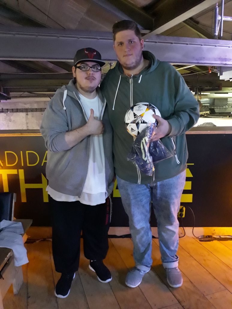 Unser Fifa-Duo @N7_ShoKzCan &amp; @N7_iJxsonn konnte sich im Turnier von #TheBaseBerlin durchsetzten und gewinnen! #N7FMLY #NeverFightAlone #adidas