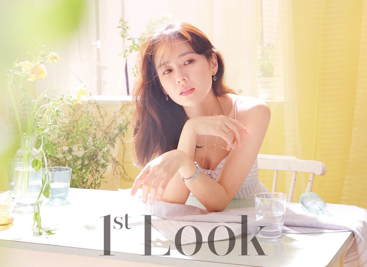 bitnaneun's tweet photo. #SonYejin #손예진 https://t.co/QrauzL9dHI
