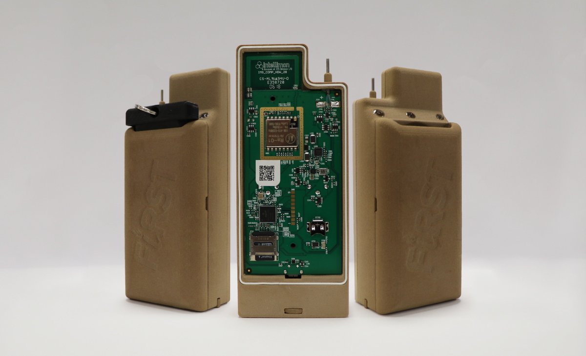 FSCmoreton's tweet photo. The FSC is proud to have signed an agreement to become an Evaluation Partner with @STSDefence. Their innovative product #FiRST is a predictive temperature device that is designed to warn firefighters of dangerous changes in temperatures.

Find out more: https://t.co/7x65dDob6m https://t.co/vSgwXiT1mV
