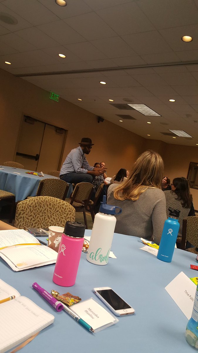 MR_MBecerra's tweet image. I went to #chuuch today with @chrisemdin at the USDSpark Series Workshop. Beyond grateful to meet such an insightful human being. I aspire to be an educator like yourself.  #HipHopEd Thank you Dr. Emdin. #SparkSD