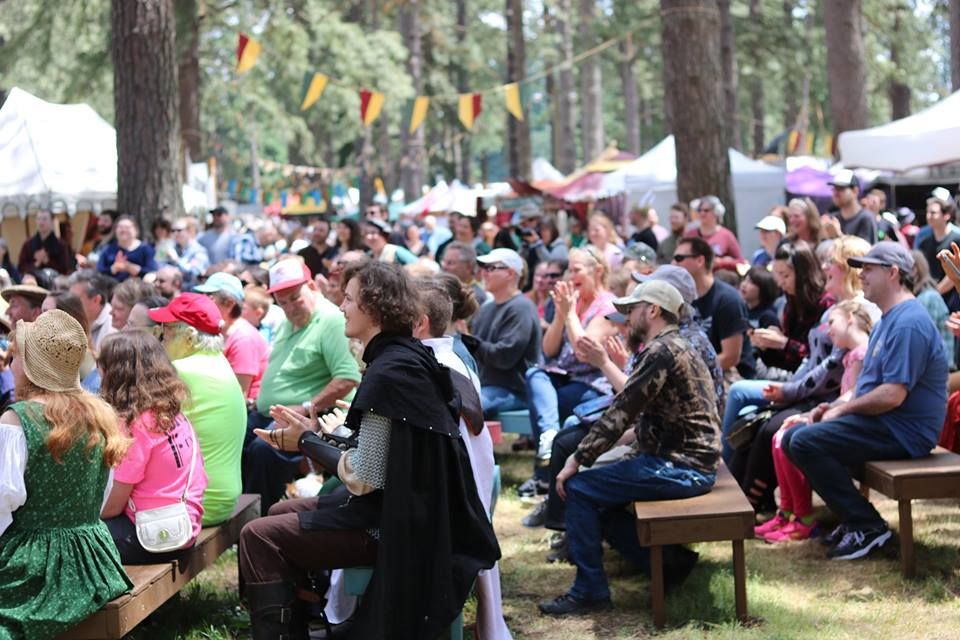 OregonRenFaire's tweet photo. Crowds are delighted by the entertainment offered at #ORF. #365DaysofFaire #RenFaireisFun https://t.co/Gu1xWDKuni