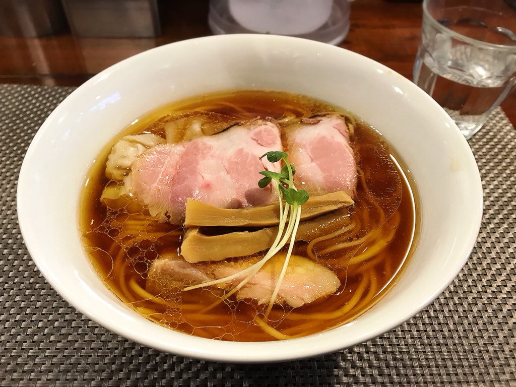 yahoo_CB's tweet photo. 2017年度下半期ランキング

第1位 タンタンタイガー@蔵前「汁なし坦々麺」
第2位 らぁめんやまぐち@面影橋「特製鶏そば」
第3位 きら星@武蔵境「きら星特製とんこつラーメン」
第4位 麺屋もろ@分倍河原「特製塩ラーメン」 https://t.co/J8onvg73C8
