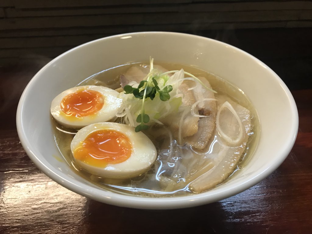 yahoo_CB's tweet photo. 2017年度下半期ランキング

第1位 タンタンタイガー@蔵前「汁なし坦々麺」
第2位 らぁめんやまぐち@面影橋「特製鶏そば」
第3位 きら星@武蔵境「きら星特製とんこつラーメン」
第4位 麺屋もろ@分倍河原「特製塩ラーメン」 https://t.co/J8onvg73C8