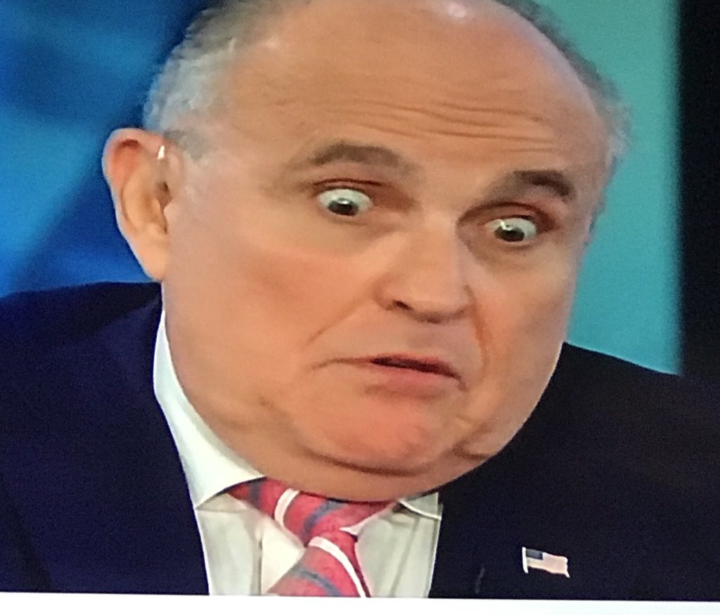 siouxxsie17's tweet image. #CrackIsWhack  #Giuliani #Hannity  Is he ok