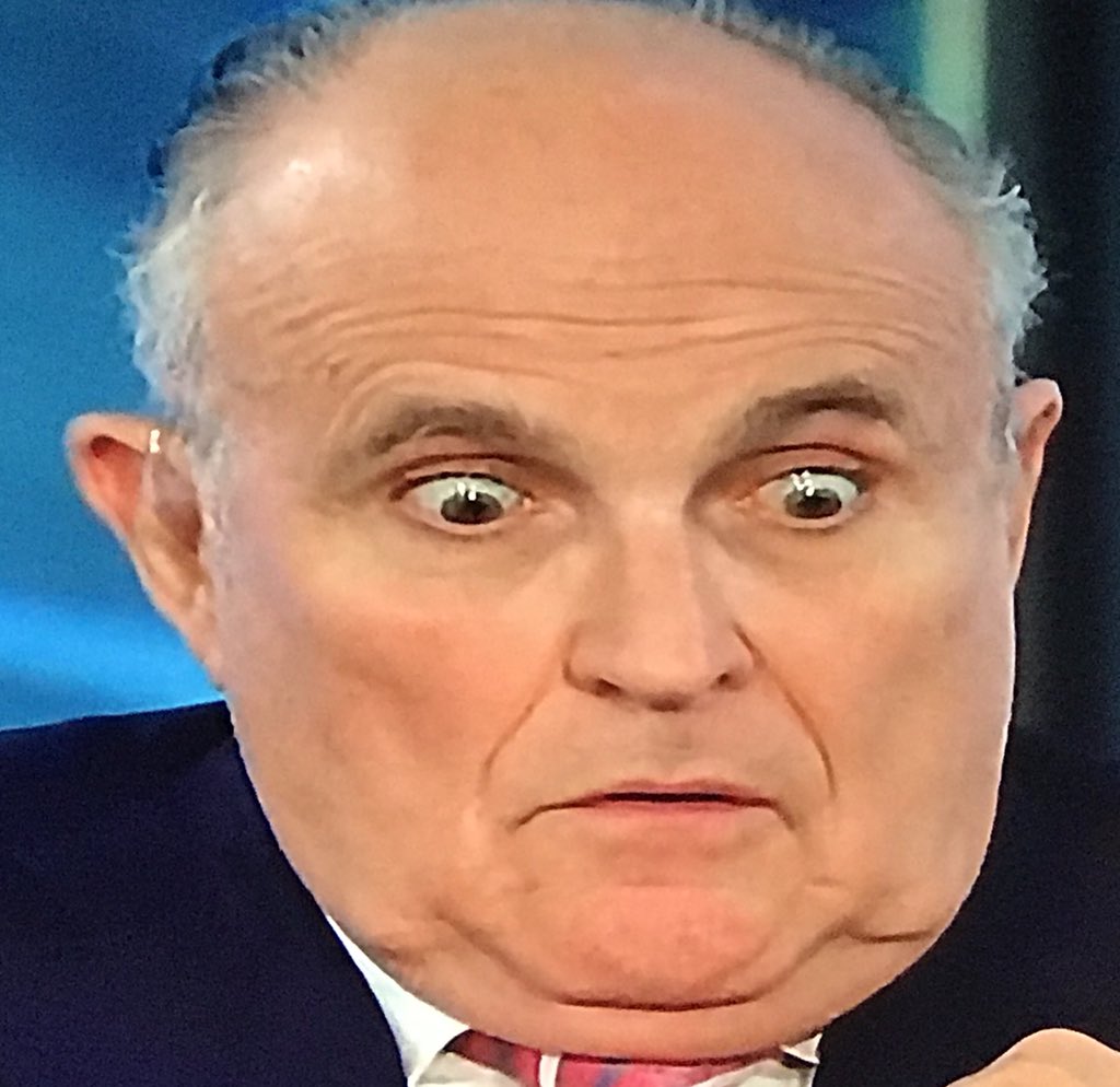siouxxsie17's tweet image. #CrackIsWhack  #Giuliani #Hannity  Is he ok