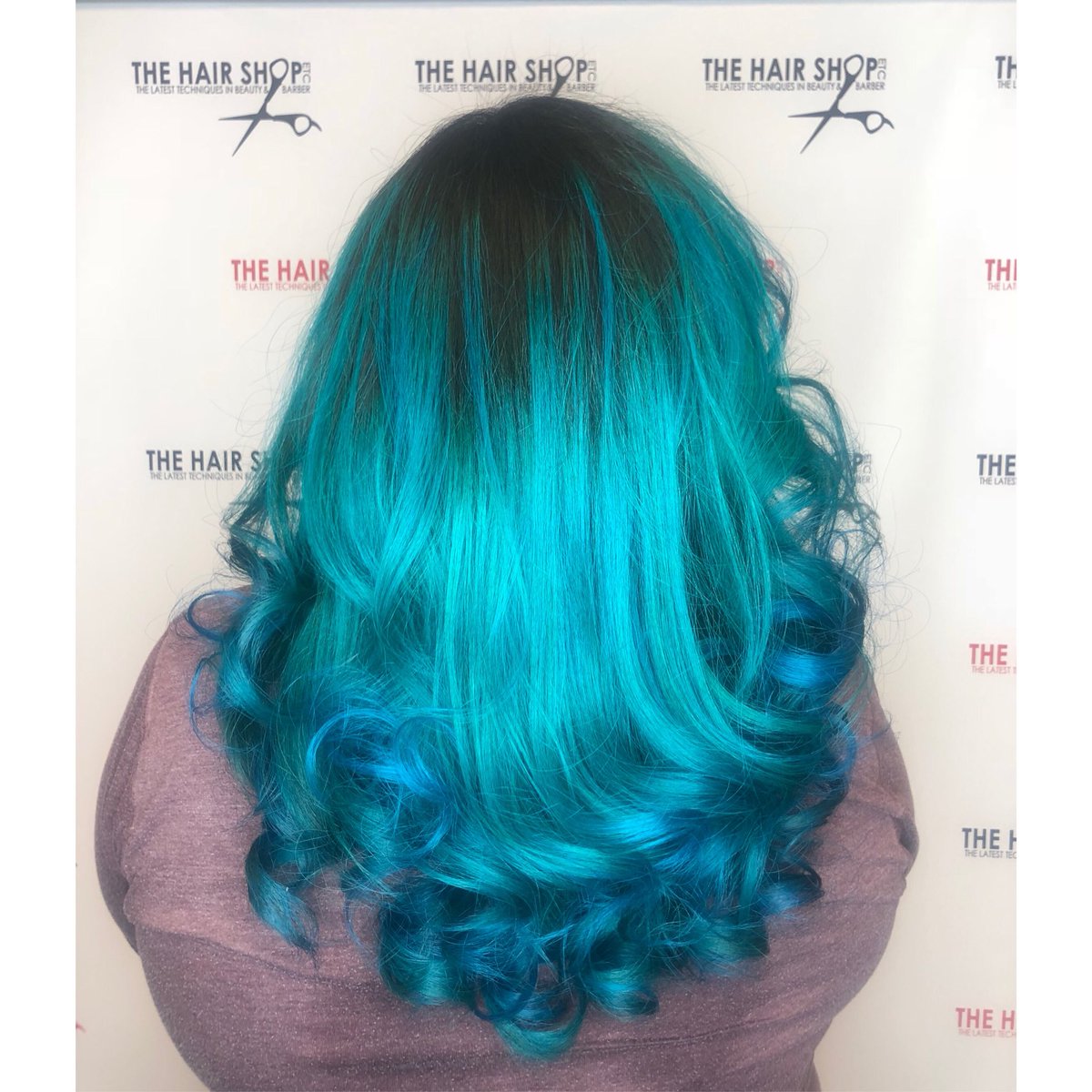 StylistTanayri's tweet photo. HAIRGICIANS::: β- hairstylists who create magic for clients without a wand ππ§π»ββοΈπ§ββοΈπ¦π
#hairstylist #hairdresser #magic #hair #fantasy #haircolor #haircut #waves #curls #teal #blue #ocean #mermaid #fairytale #babe #girl #salon #salonlife #tucsonspectrum #love #muah π https://t.co/08JXHQsCC5